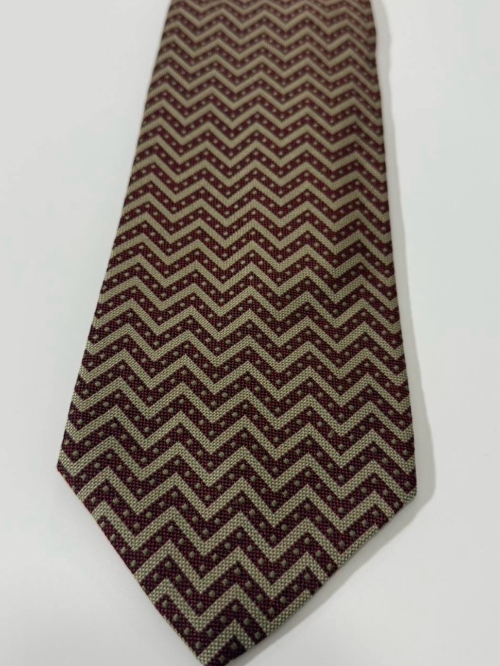 Chevron Pattern Burgundy Tie with Tan Accents